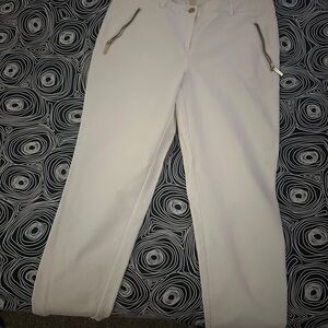 Michael kors white pants.